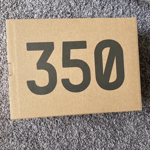 Yeezy Boost 350 V2 ‘Zebra’ 2018 Men’s 8.5 - Picture 12 of 14